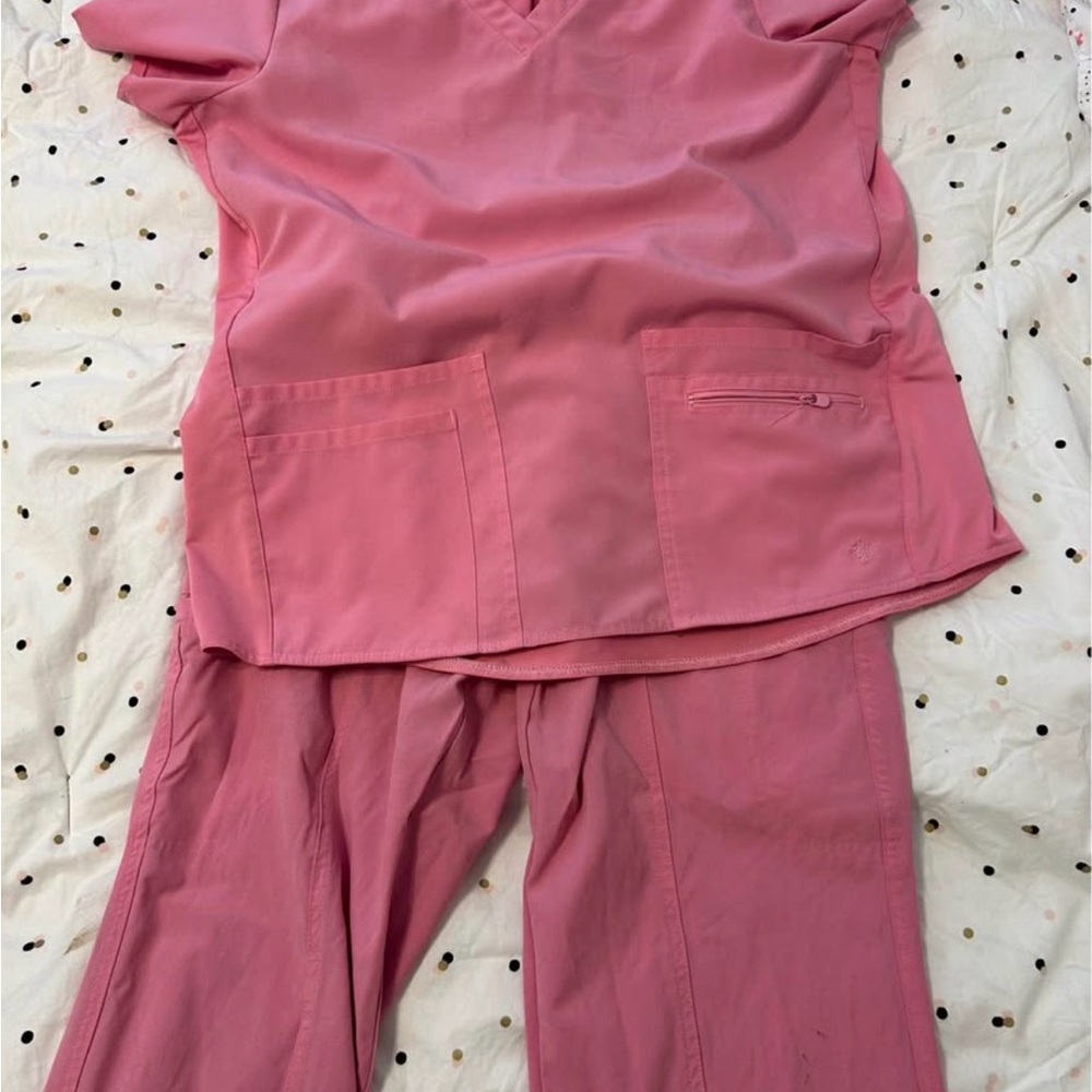 Med Couture Pink V-Neck Scrub Top